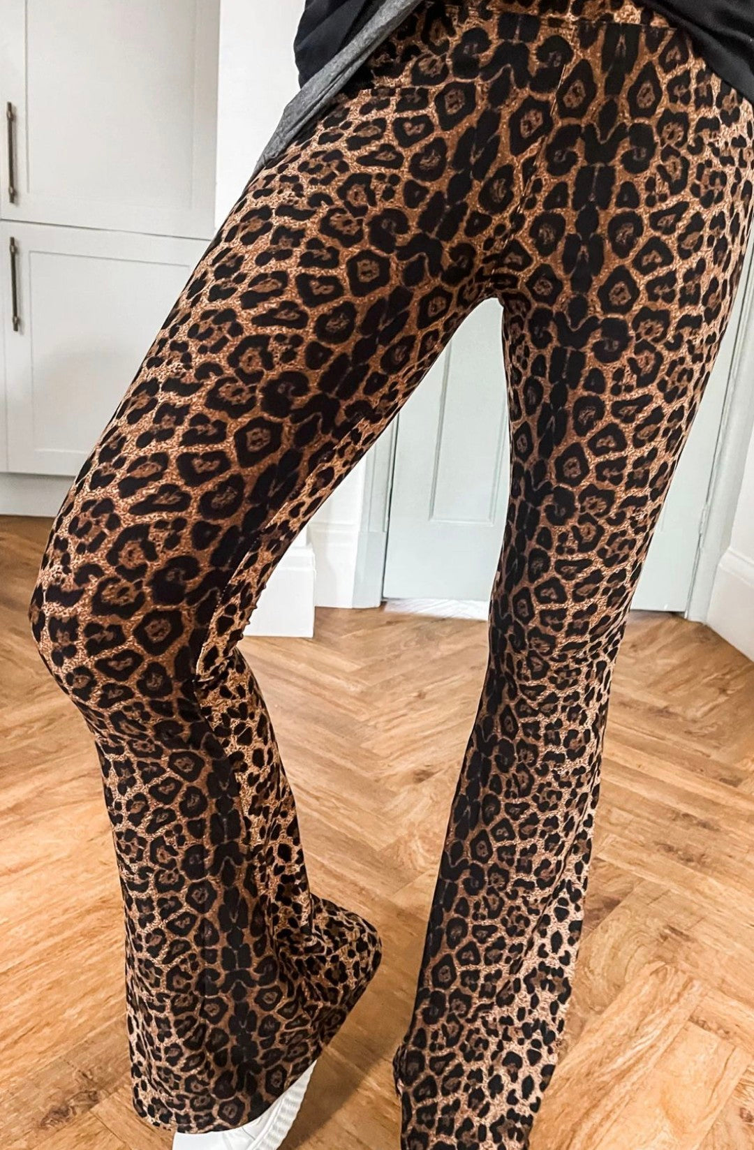 Lizzy Leopard Flared Leggings (Soft Touch) - (choose your Size)