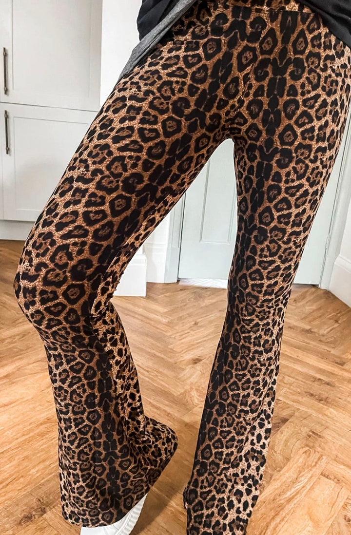 Lizzy Leopard Flared Leggings (Soft Touch) - (choose your Size)