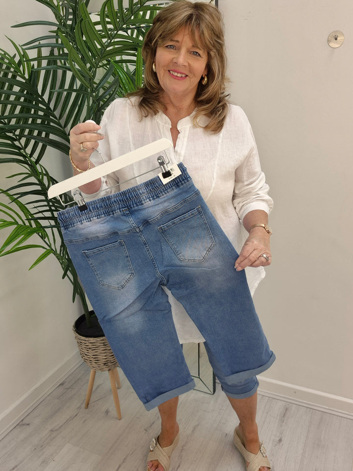 Ella Elasticated Waist Pedal Pusher Shorts (choose your Size)