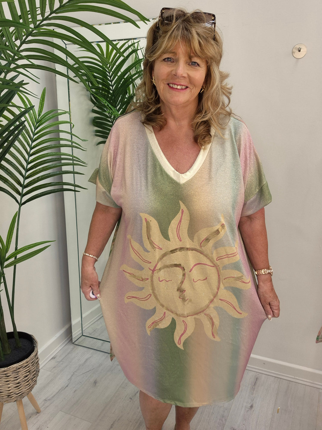 Carla Shimmer Dress - Sunshine with Palms (Loose Fit)