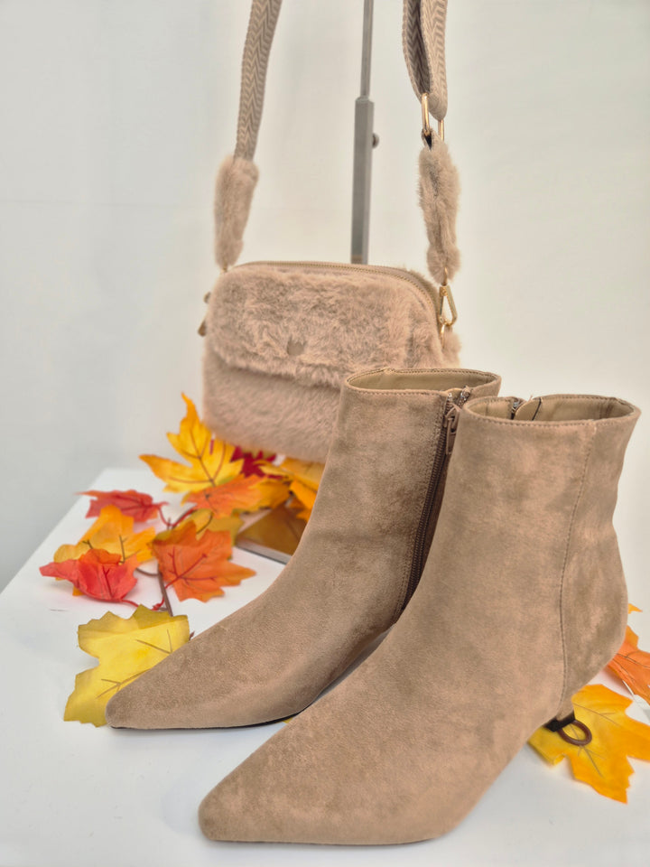 Oslo Faux Fur Bag - Beige