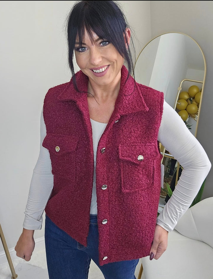 Boucle Waistcoat - One Size up to Size 14/16 - Wine