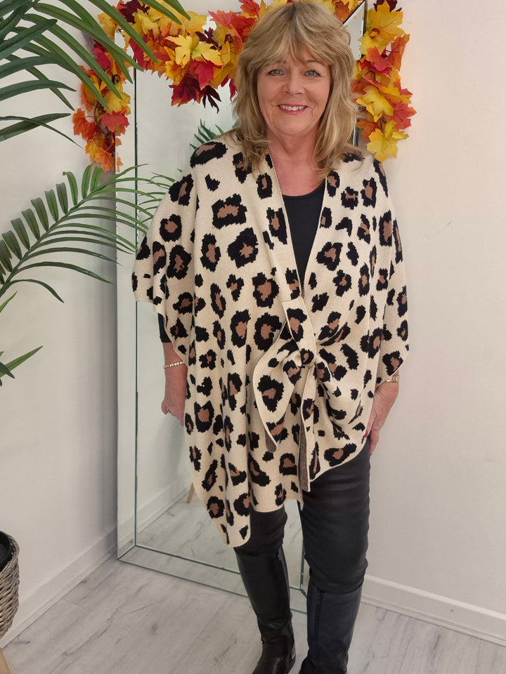 Leopard Super Soft Poncho/Wrap - Latte (One Size/Curvy Size from 12 up to Size 20)