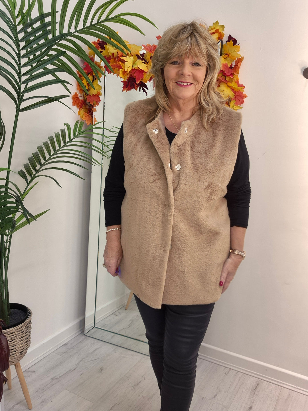 Oslo Faux Fur Gilet - Mochaccino (Curvy fits from 14 up to Size 20)