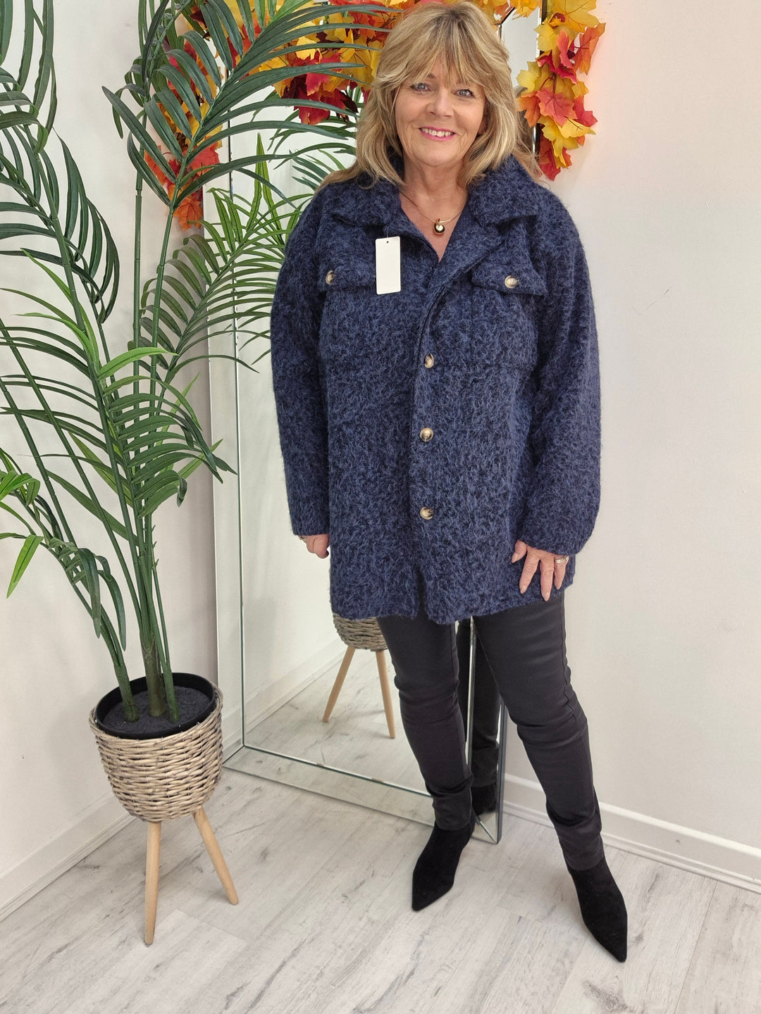 Jessica Oversized Shacket with Curved Hem - Navy (fits Size 14 to Size 18/20)