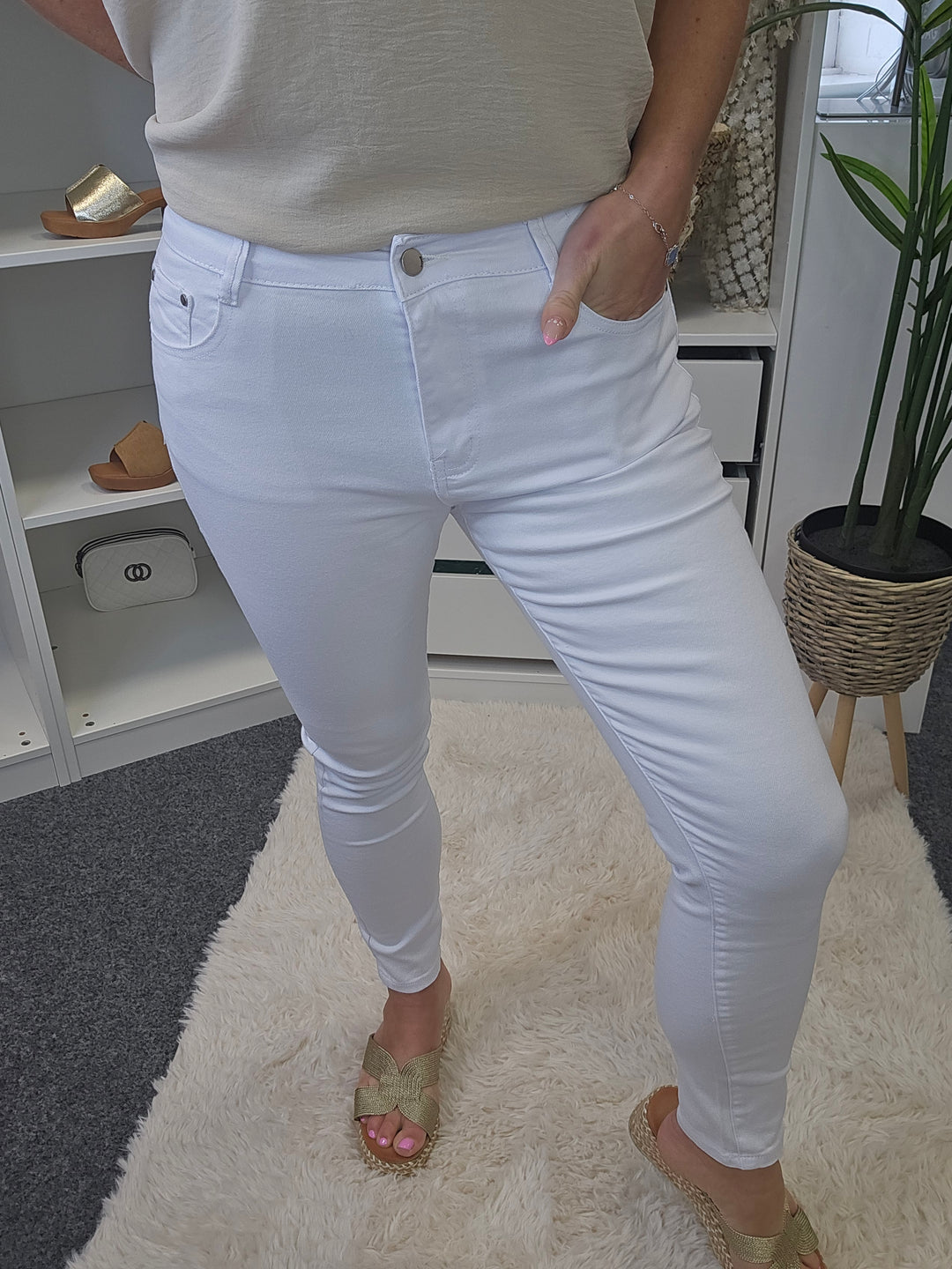 Skinny Jeans (G Smack) White - (choose your Size)