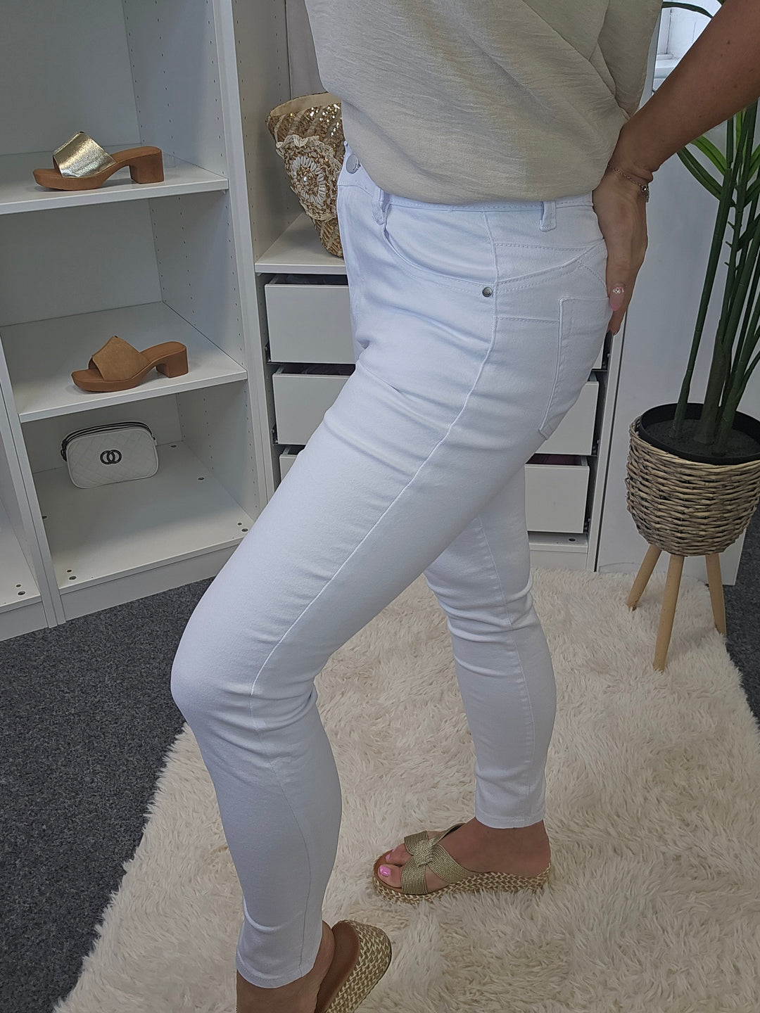 Skinny Jeans (G Smack) White - (choose your Size)