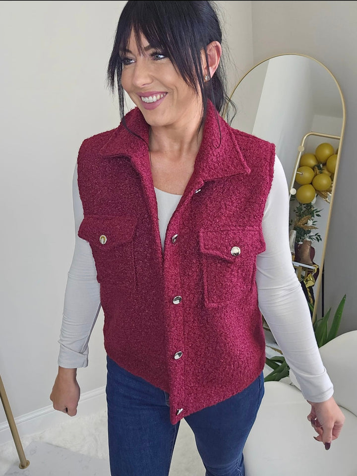 Boucle Waistcoat - One Size up to Size 14/16 - Wine