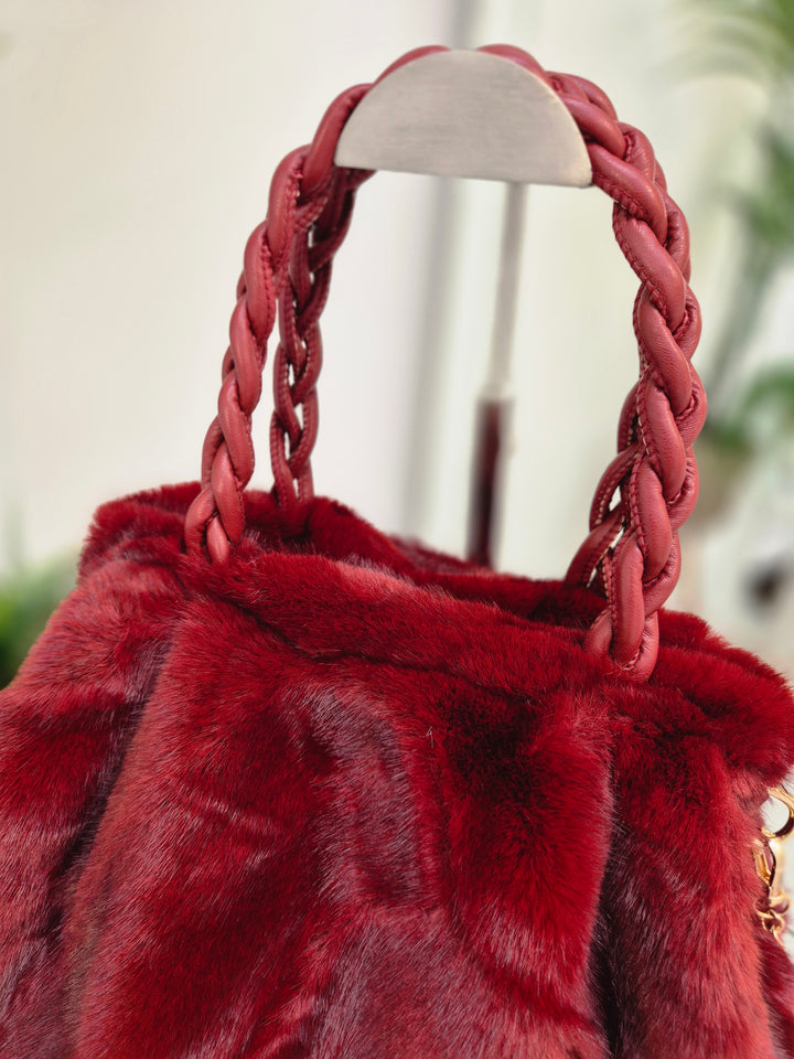 Oslo Faux Fur Bag with Gold Chain - Wine