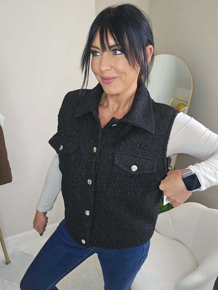 Boucle Waistcoat - One Size up to Size 14/16 - Black