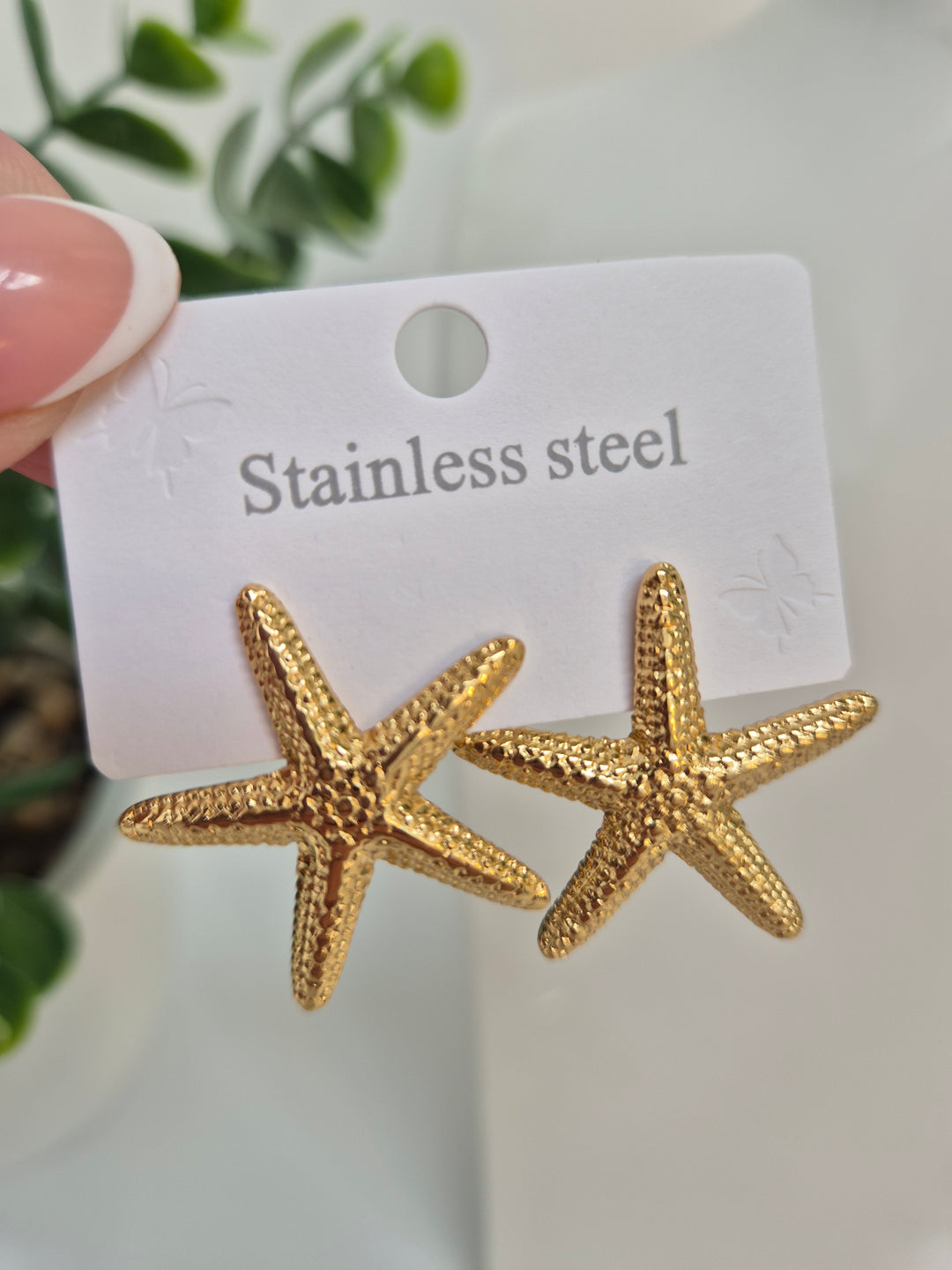 Starfish Earrings (Pierced)