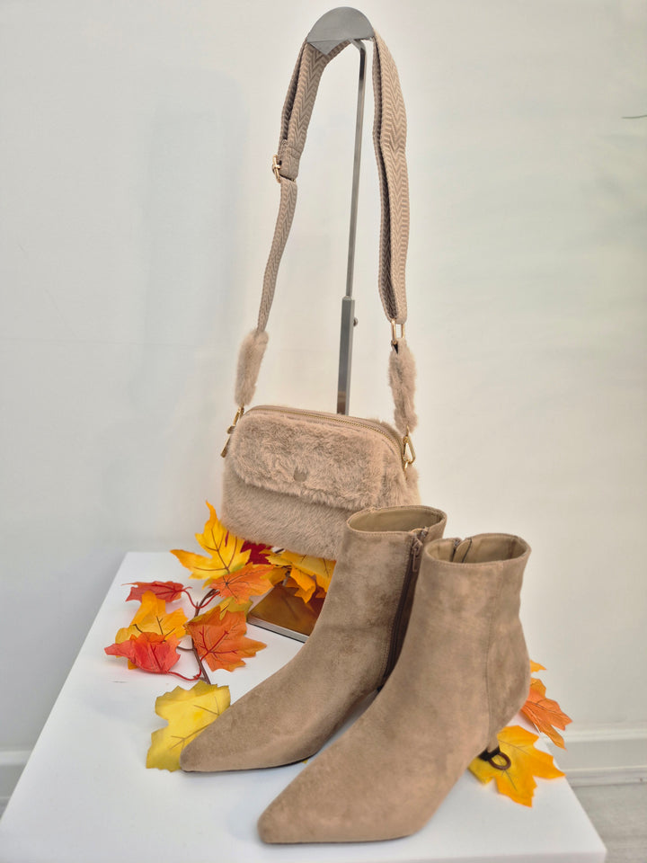 Oslo Faux Fur Bag - Beige