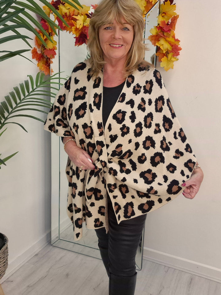 Leopard Super Soft Poncho/Wrap - Latte (One Size/Curvy Size from 12 up to Size 20)