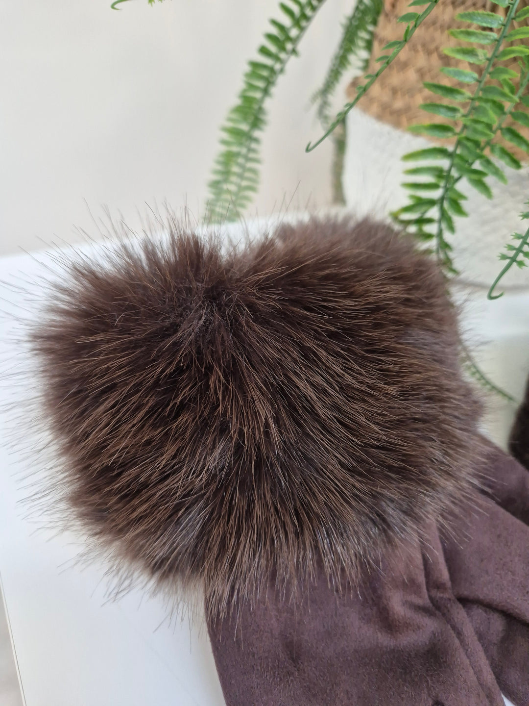 Oslo Gloves with Faux Fur - Chocolate