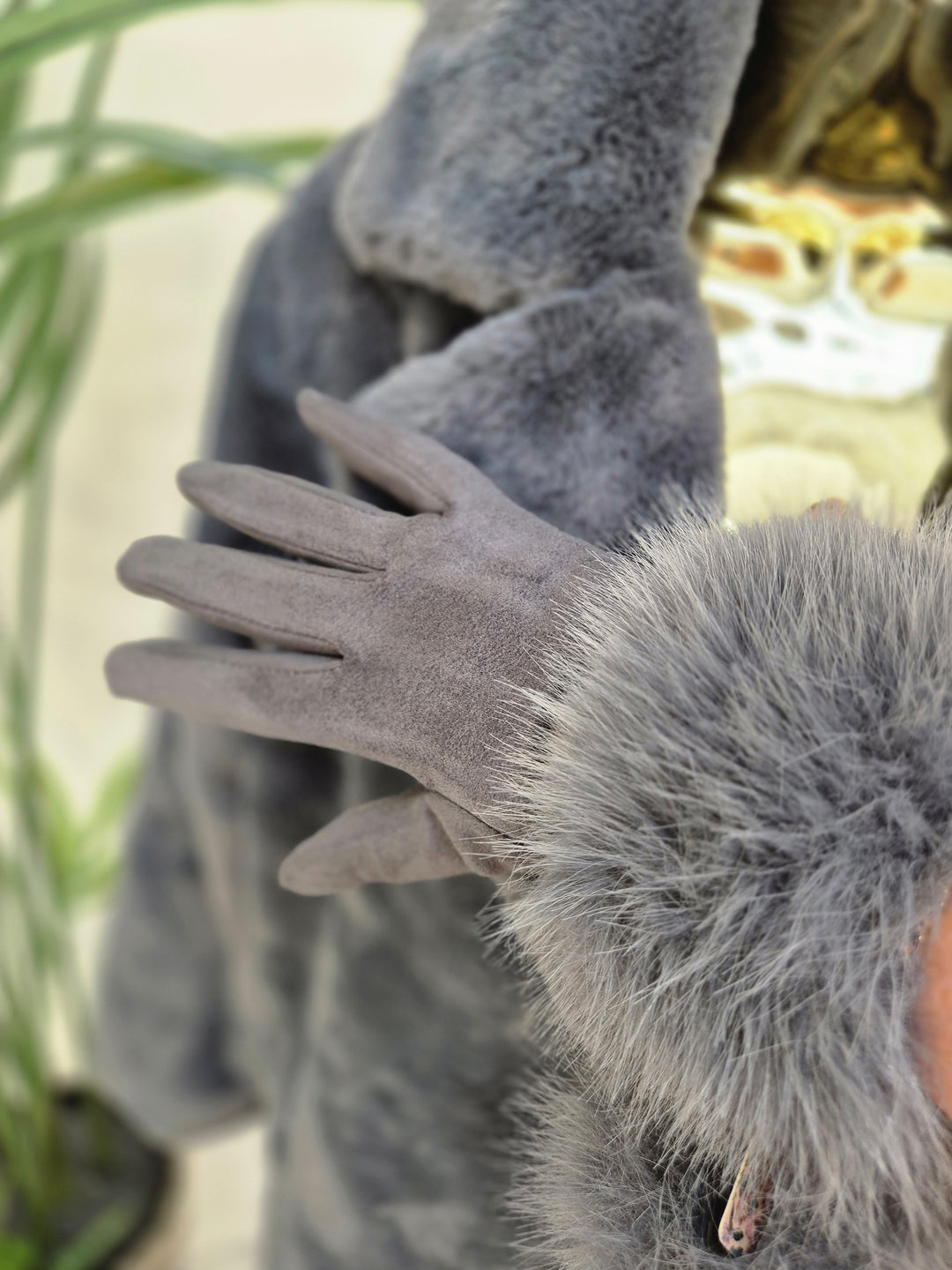 Oslo Gloves with Faux Fur - Charcoal Grey