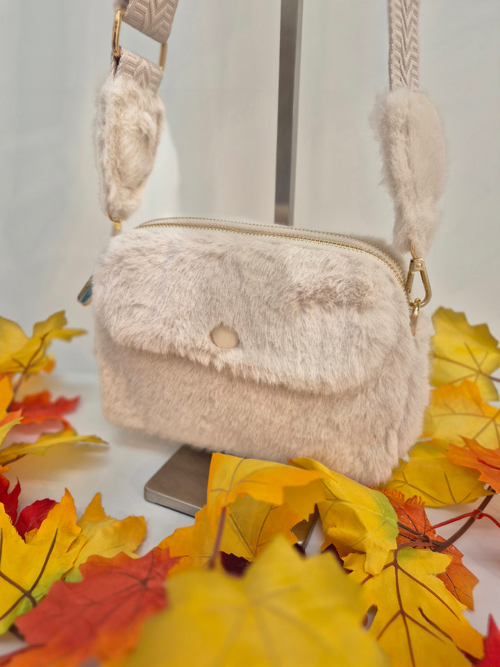 Oslo Faux Fur Bag - Latte