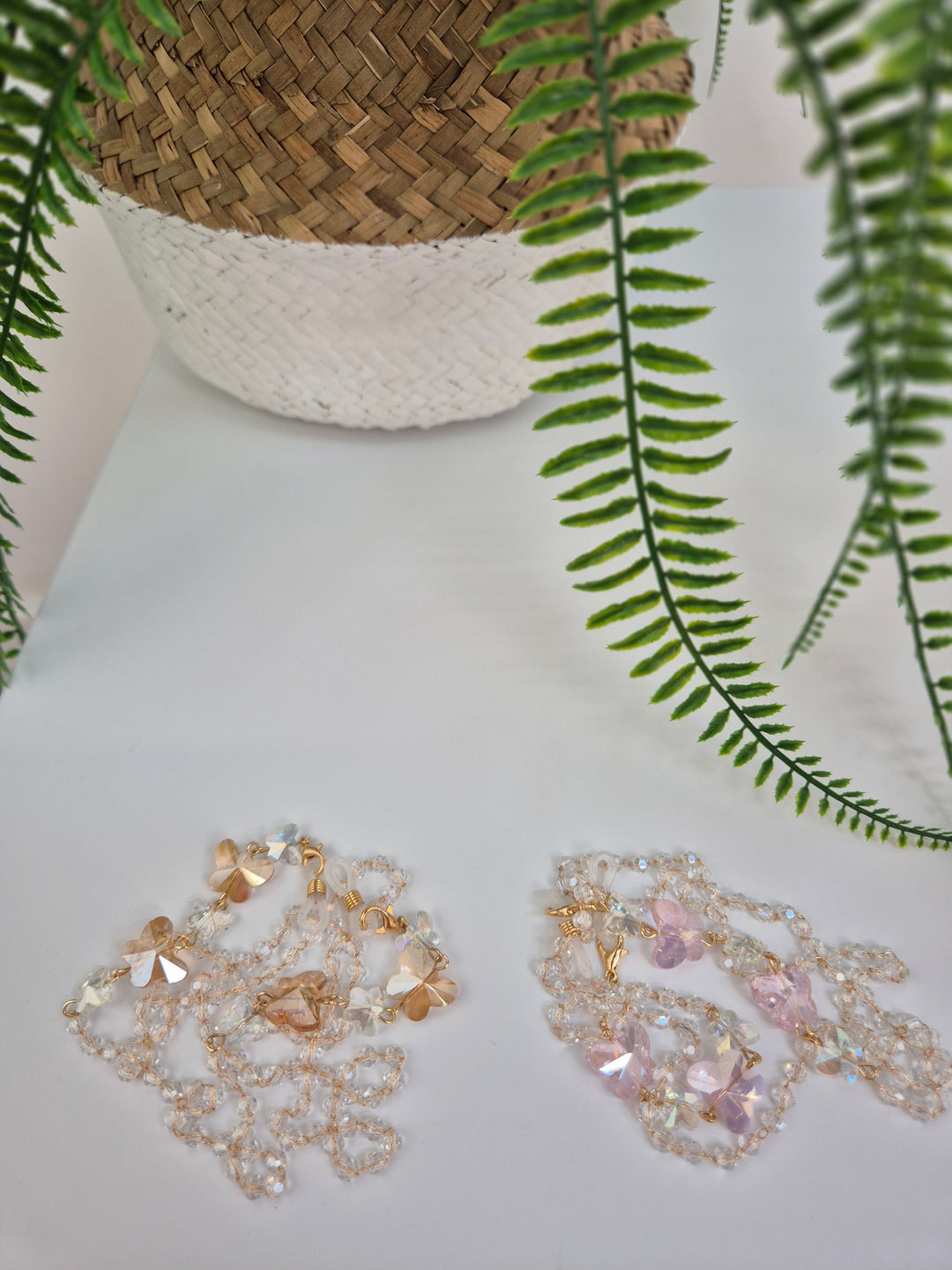 Crystal Sunglasses Chains - (choose from Pink or Gold)