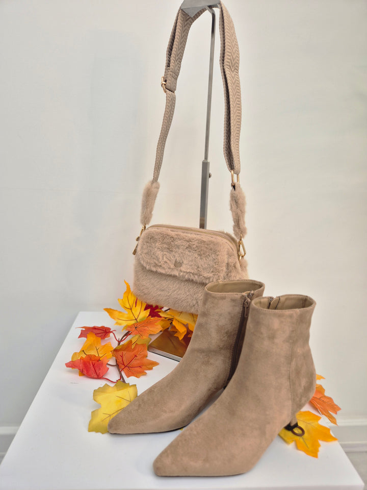 Oslo Faux Fur Bag - Beige