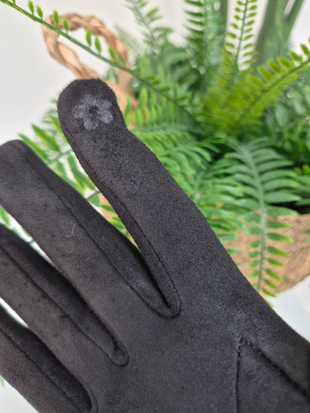 Oslo Gloves with Faux Fur - Black