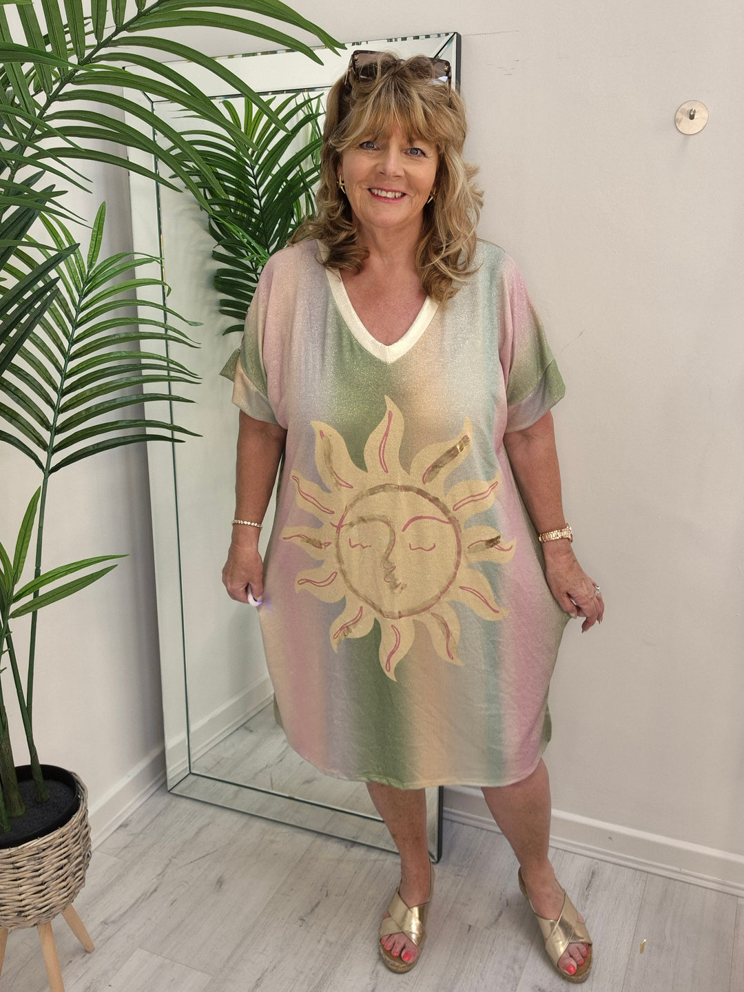 Carla Shimmer Dress - Sunshine with Palms (Loose Fit)
