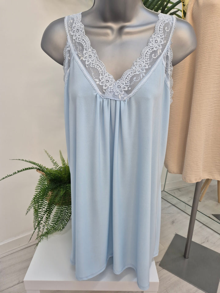 Linzi Lace Cami Top (Curvy) - (choose your Colour)