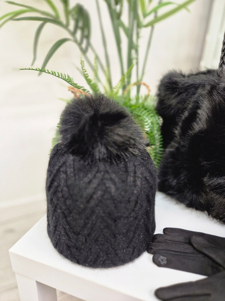 Oslo Fur Fur Pom Pom Hat with Gold Metallic Thread - Black