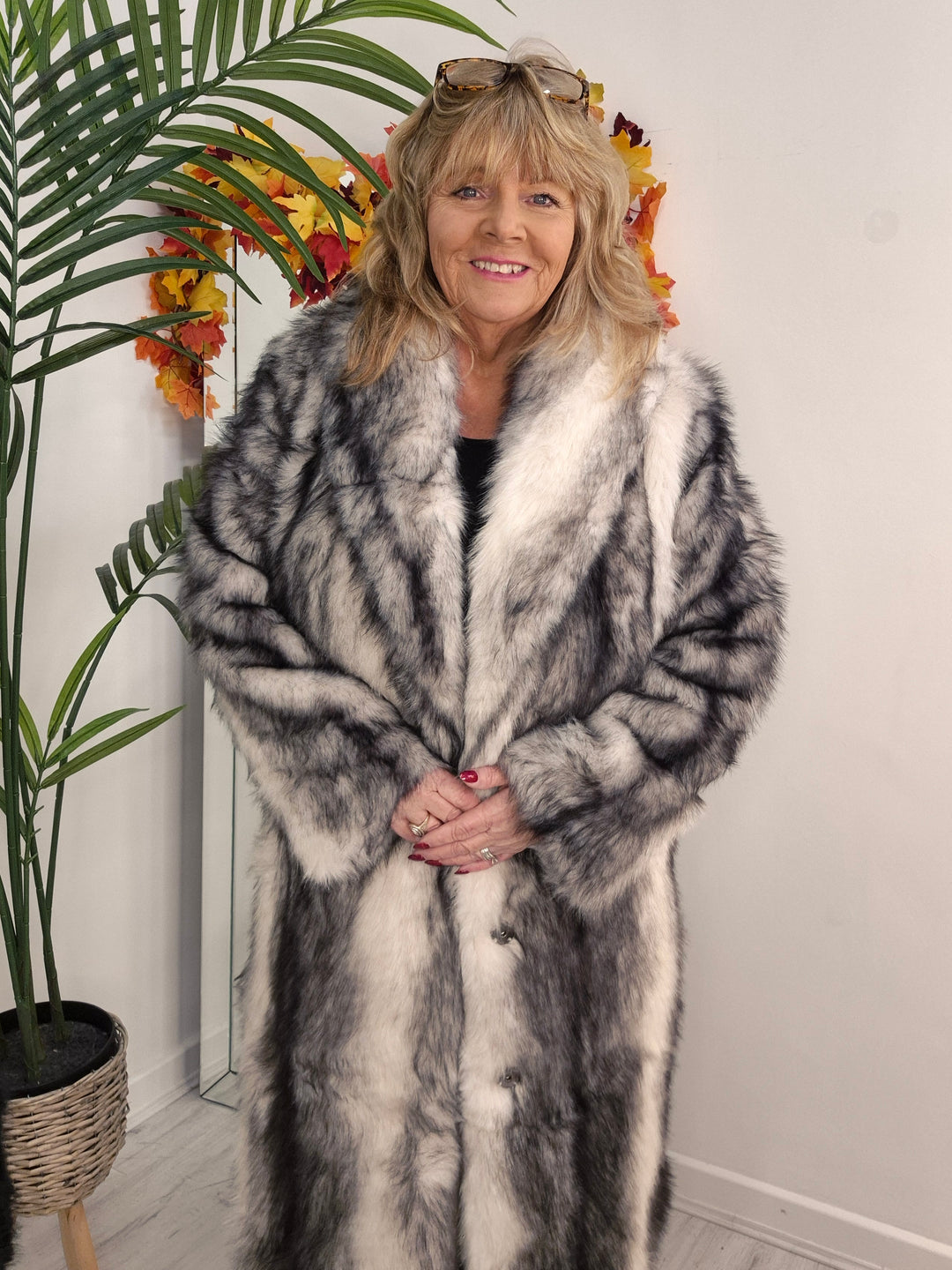 Oslo Faux Fur Longline Coat - White/Silver Grey (One Size - fitting Size 10 up to Size 16/18)