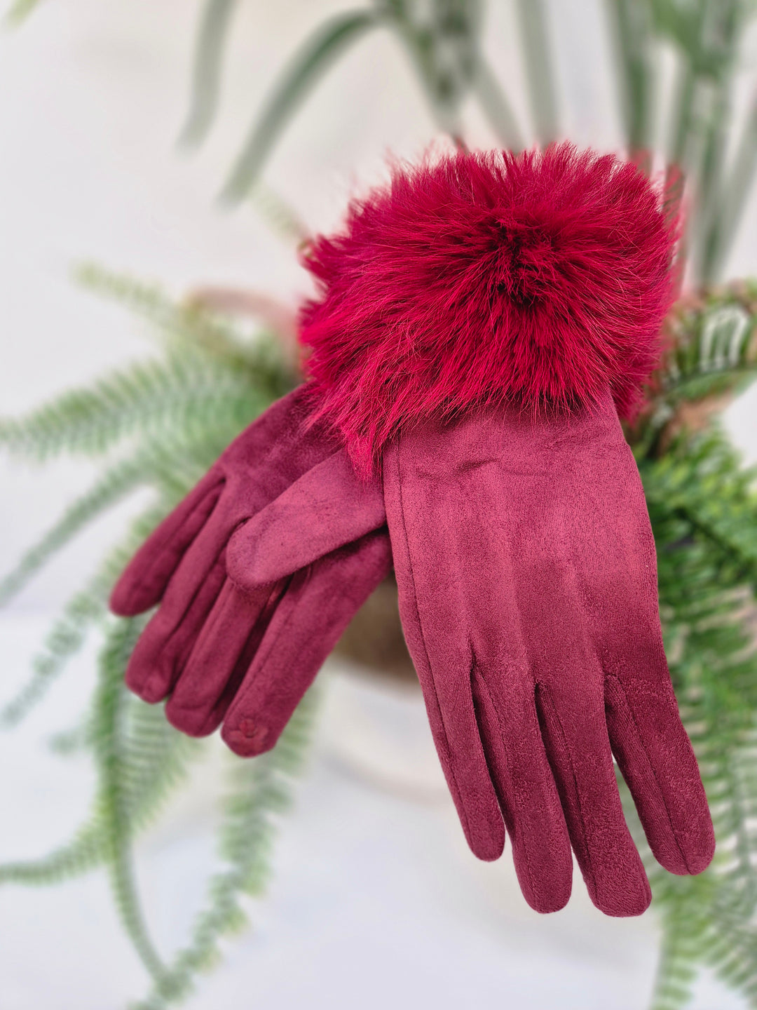 Oslo Gloves with Faux Fur - Berry
