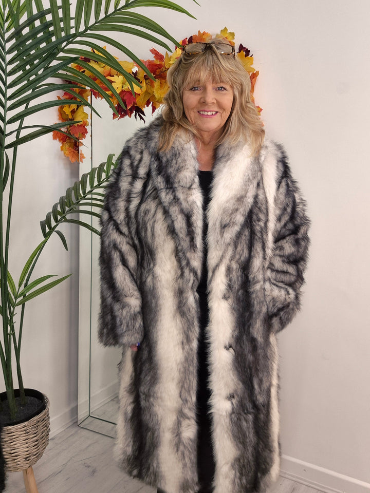 Oslo Faux Fur Longline Coat - White/Silver Grey (One Size - fitting Size 10 up to Size 16/18)