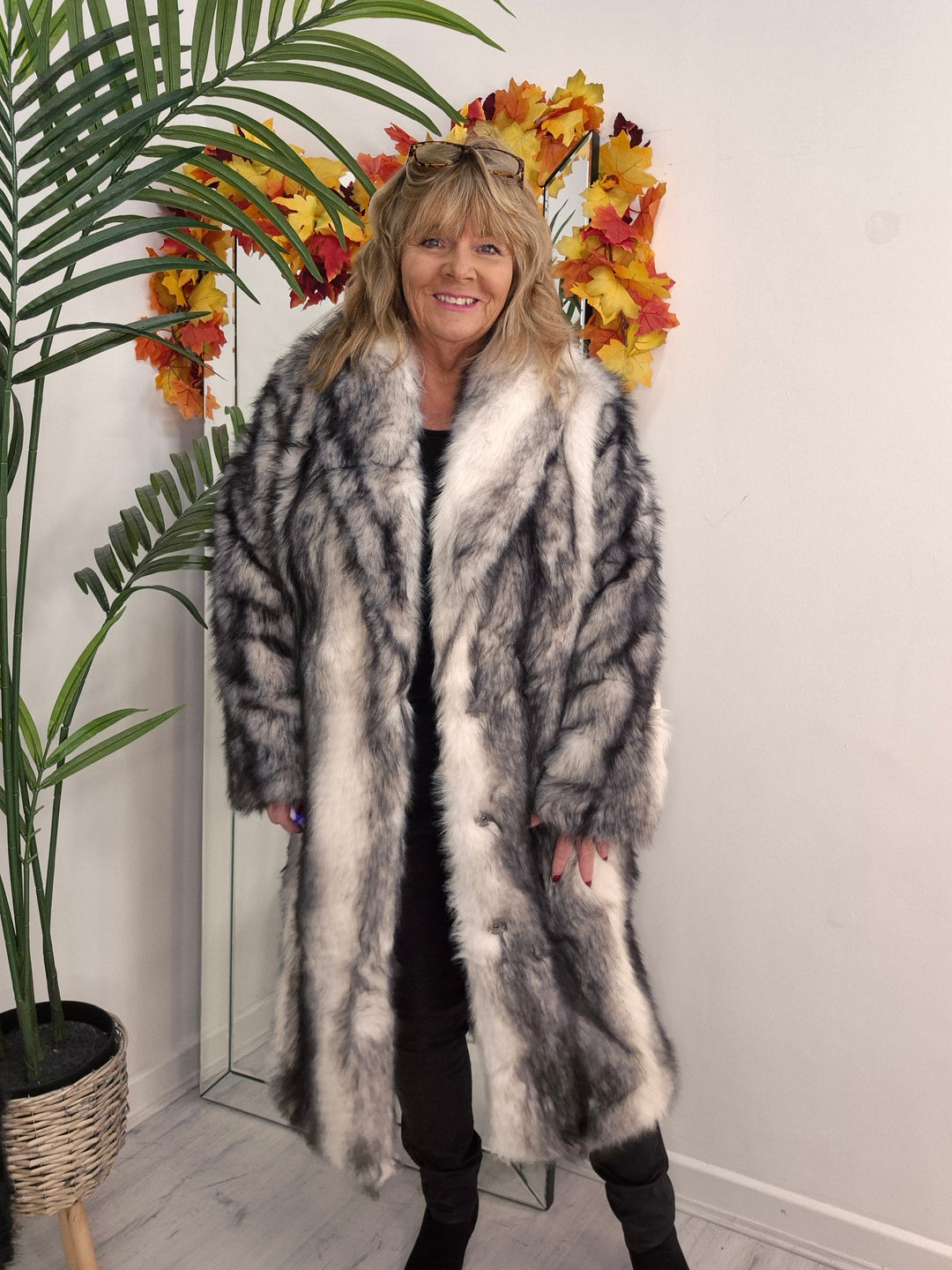 Oslo Faux Fur Longline Coat - White/Silver Grey (One Size - fitting Size 10 up to Size 16/18)