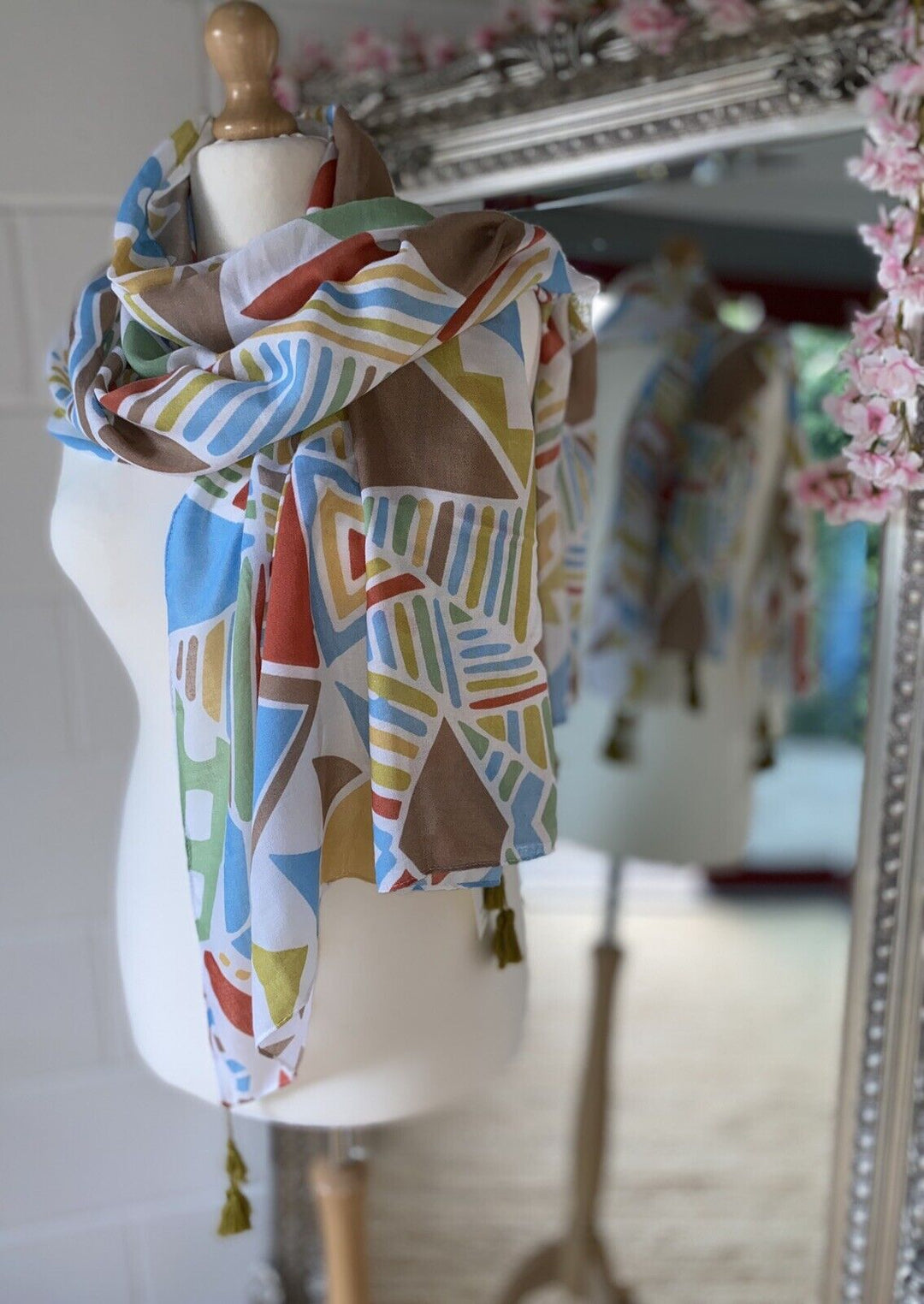 Abstract Scarf - Olive Tassels