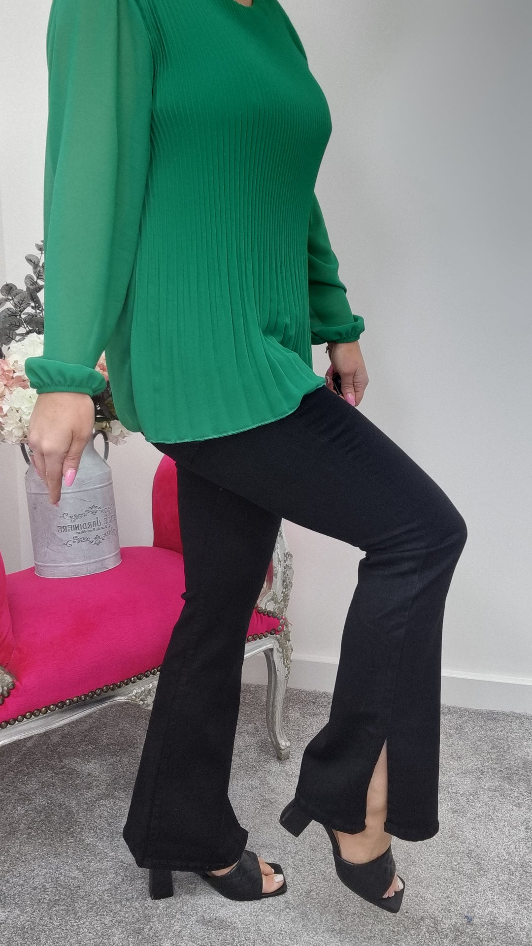 G Smack Kick Flared Jeans - Black (Ankle Side Split)