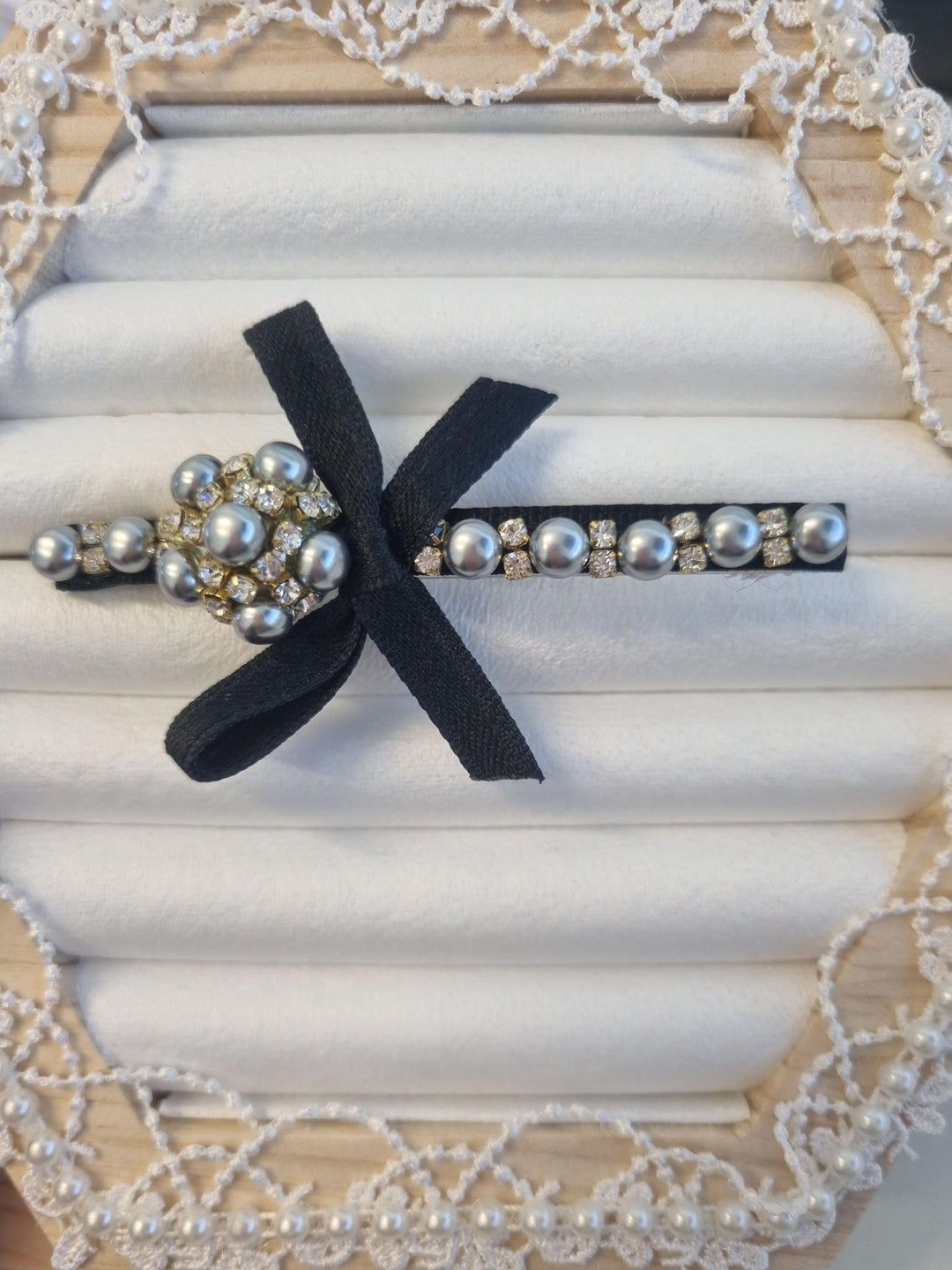 Bow & Diamante Hair Clip