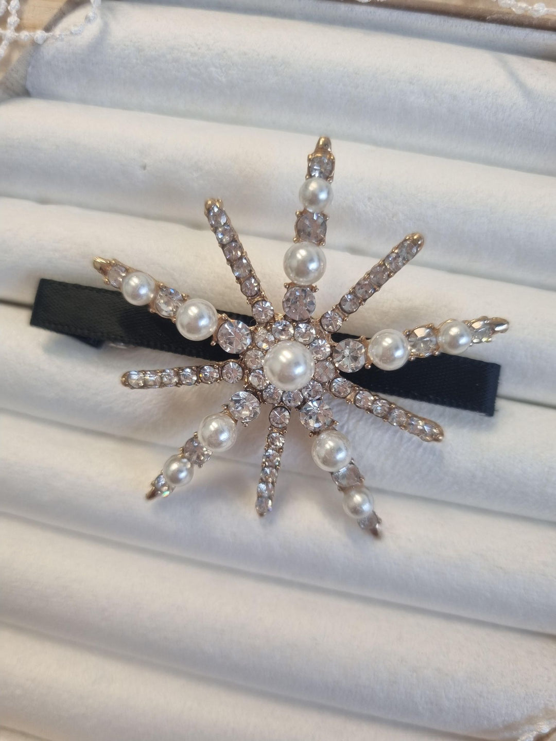 Gold Star Hair Clip