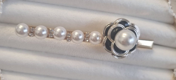 Flower & Diamante Hair Clip