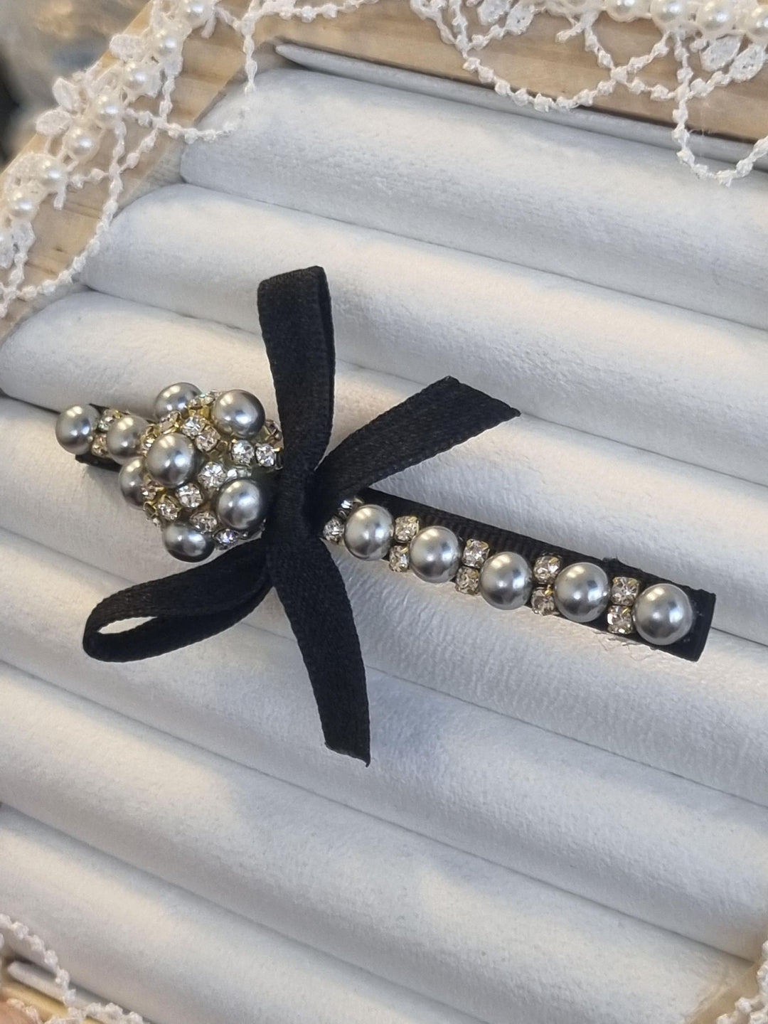 Bow & Diamante Hair Clip
