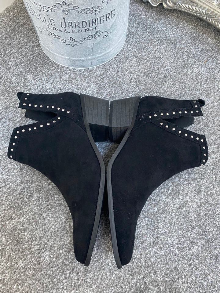 Arizona Studded Ankle Boots - Black