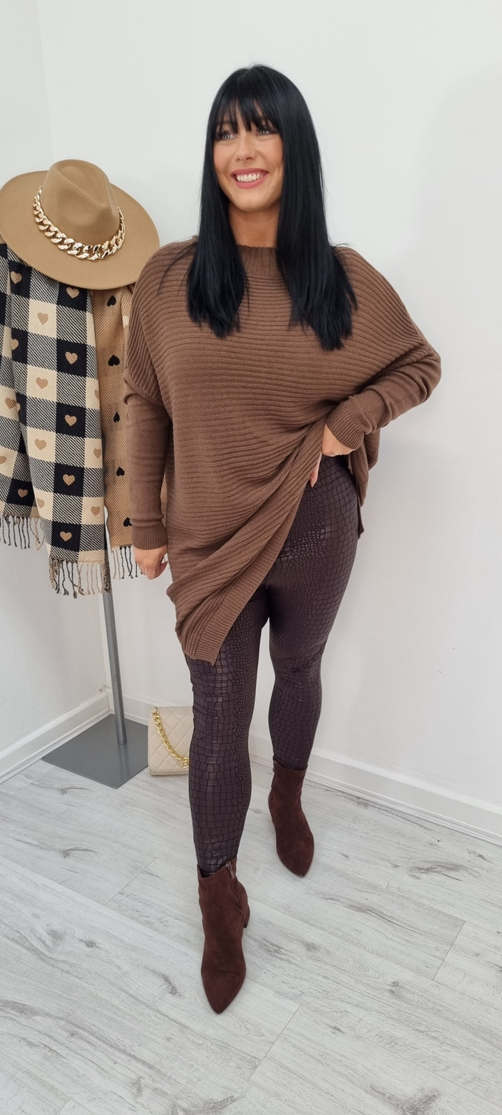 Mock Croc Leather Look Leggings ( Choose Your Colour )