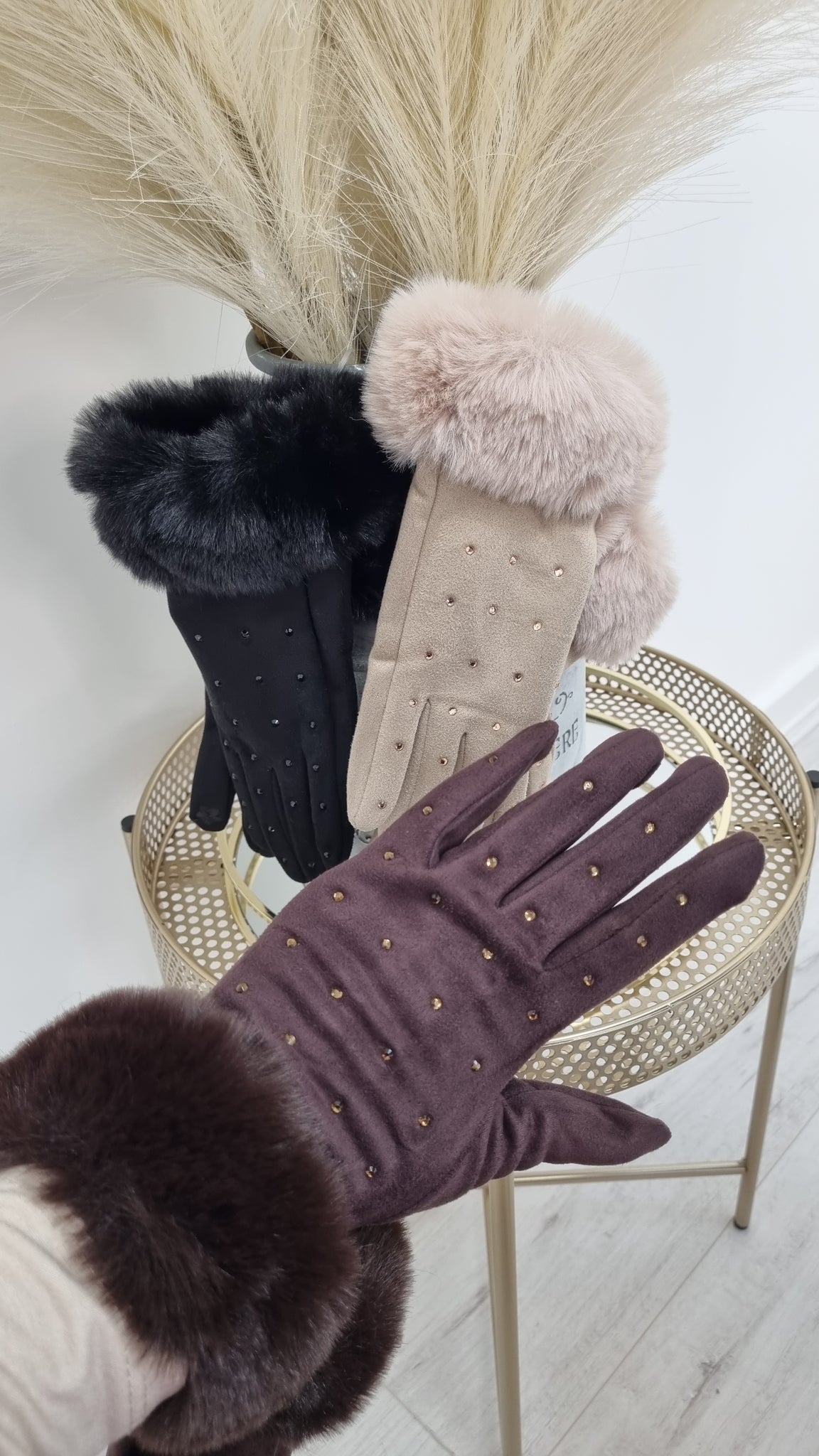 Oslo Crystal & Faux Fur Gloves - (choose your colour)