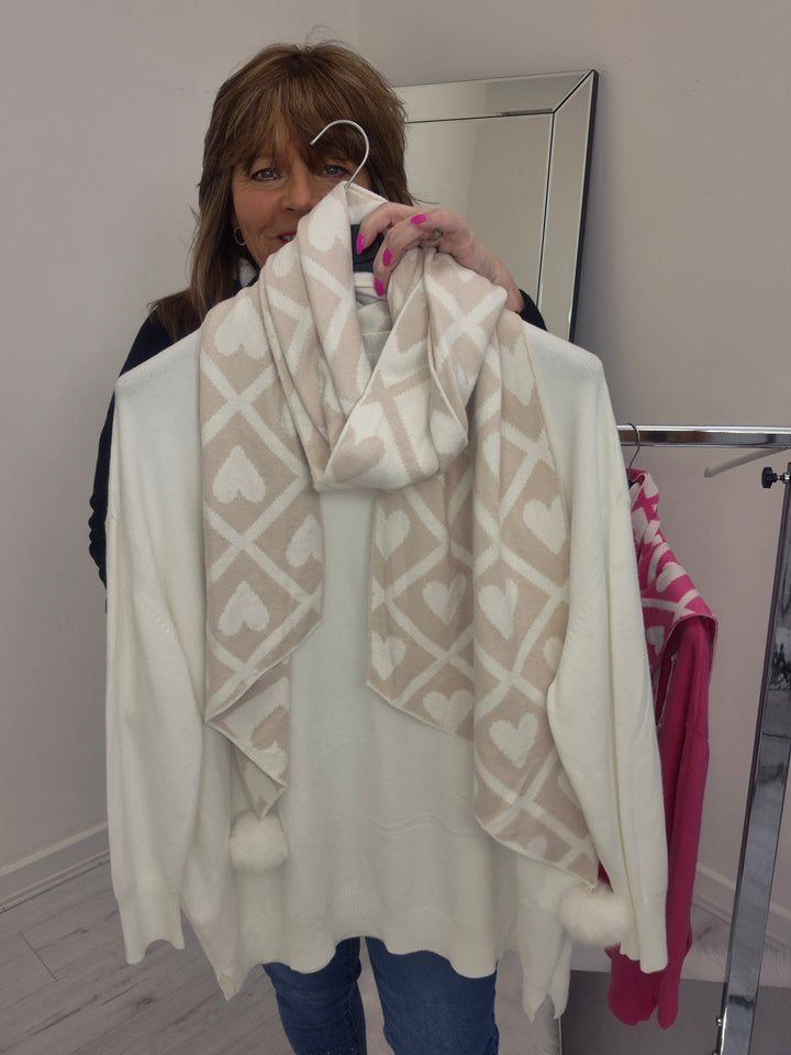 Love Jumper & Scarf with Pom Poms - Cream (Curvy)