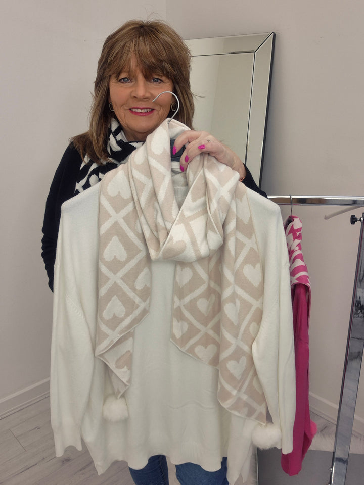 Love Jumper & Scarf with Pom Poms - Cream (Curvy)