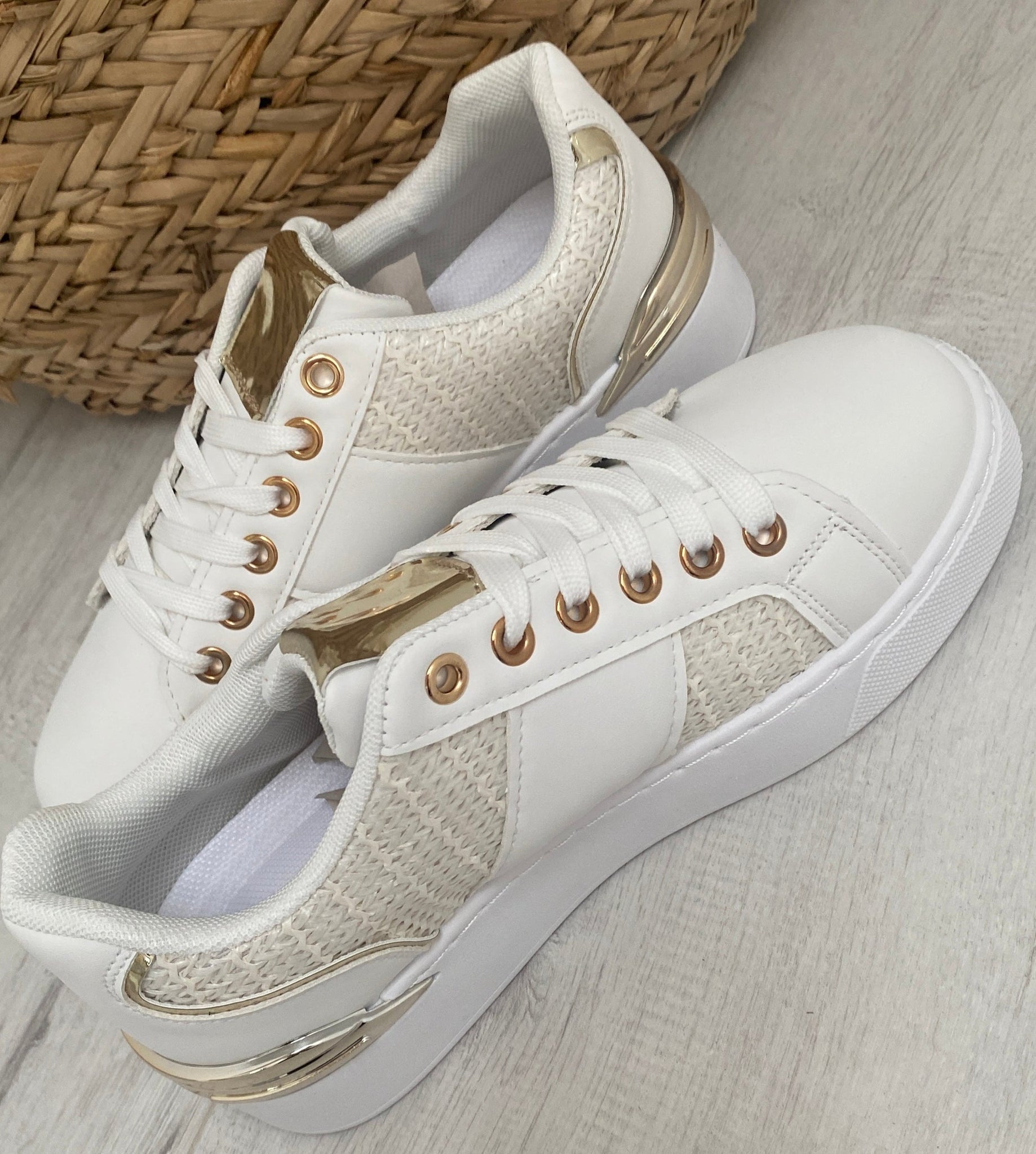 Seville Trainers - White