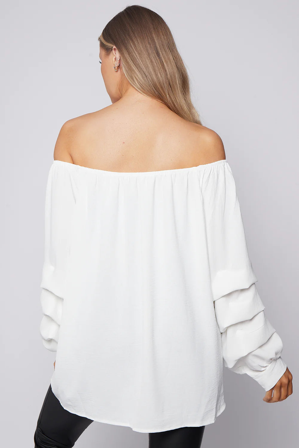 Gina Bardot Ruched Sleeve Top - White