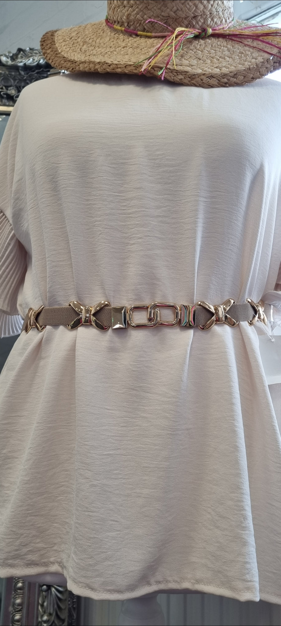 Kiss Kiss Stretchy Belt - Nude & Gold