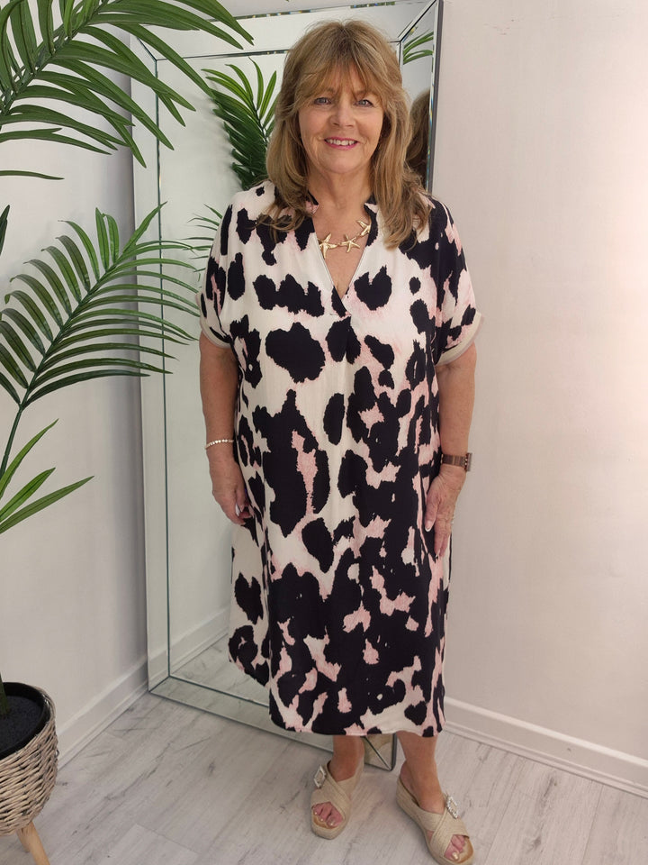 Leona Leopard Dress - (choose your Colour) (One Size/Curvy fitting from Size 14 to Size 20)