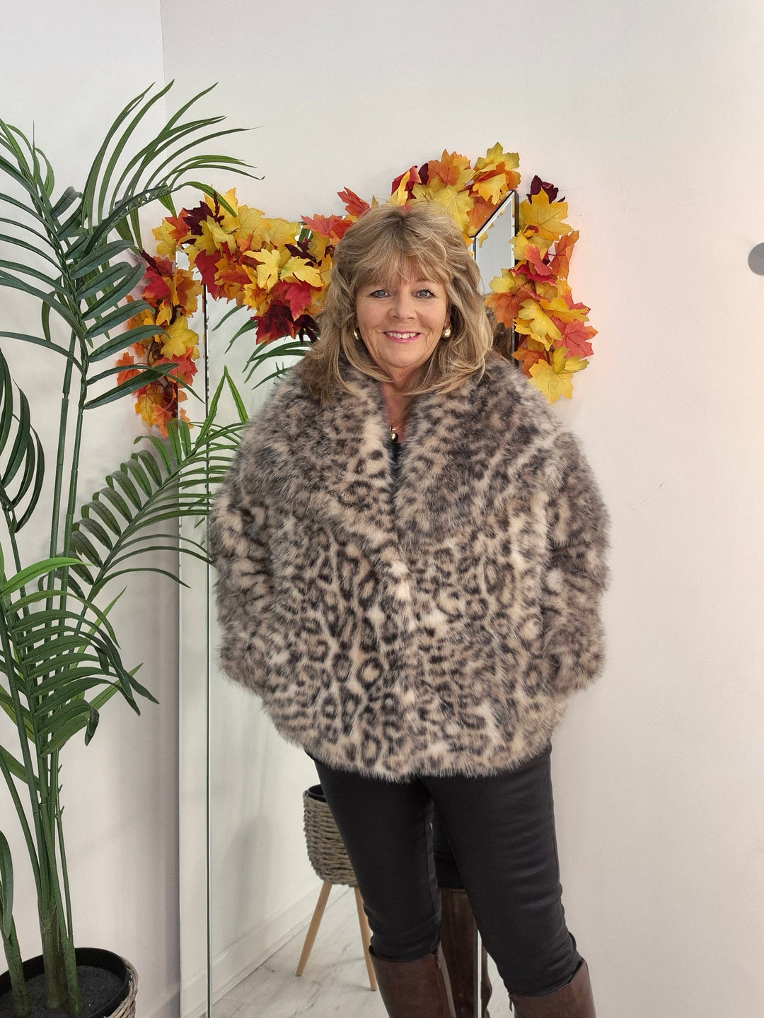 Oslo Faux Fur Shawl Collar Jacket - Snow Leopard (One Size/Curvy - fitting from Size 14 up to Size 18)