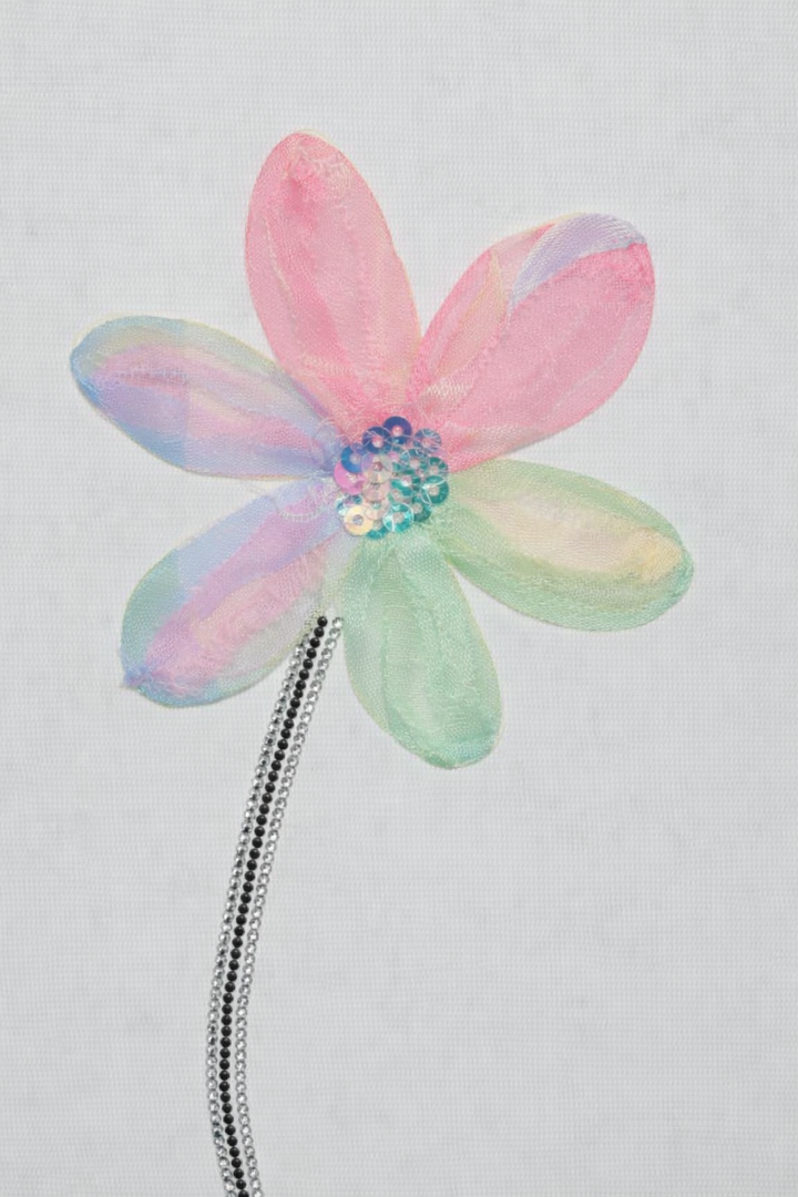 Daisy Crystal Tee Shirt  - White (One Size/Curvy, fits Size 12/14 to 16/18)