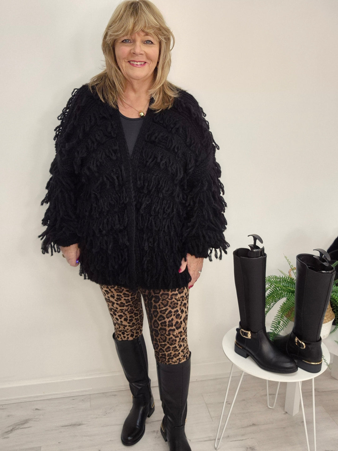 Shaggy Cardigan (Oversized) Long Length - Black