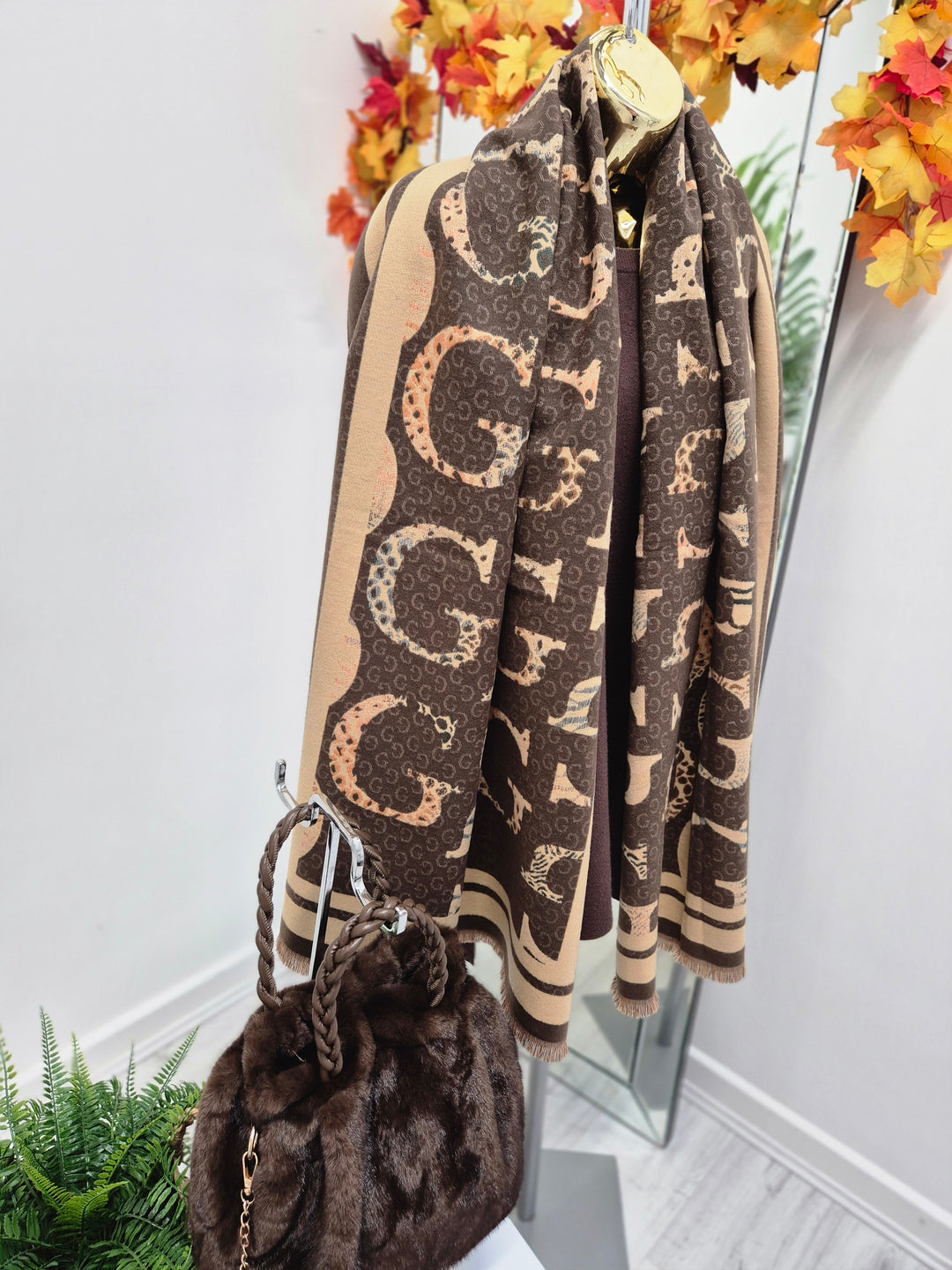 Gina Oversized Fringed Scarf - Chocolate