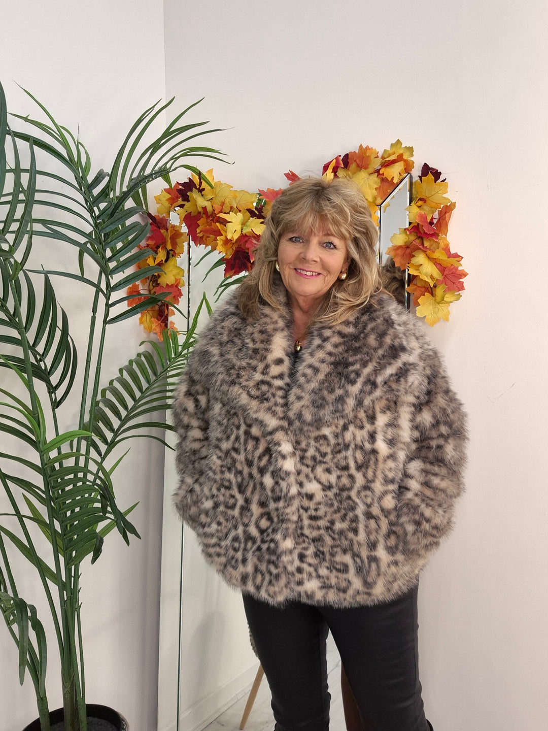 Oslo Faux Fur Shawl Collar Jacket - Snow Leopard (One Size/Curvy - fitting from Size 14 up to Size 18)
